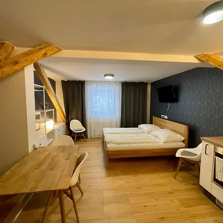 Apartament Javorna