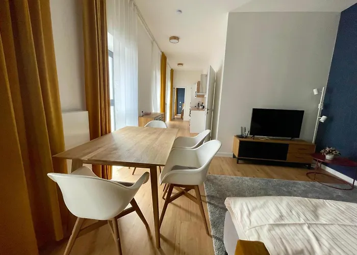 Javorná